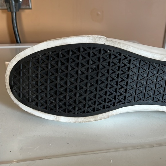 Article NO. 1007 Sneakers. Tan with shades of brown and cream. - Picture 7 of 8